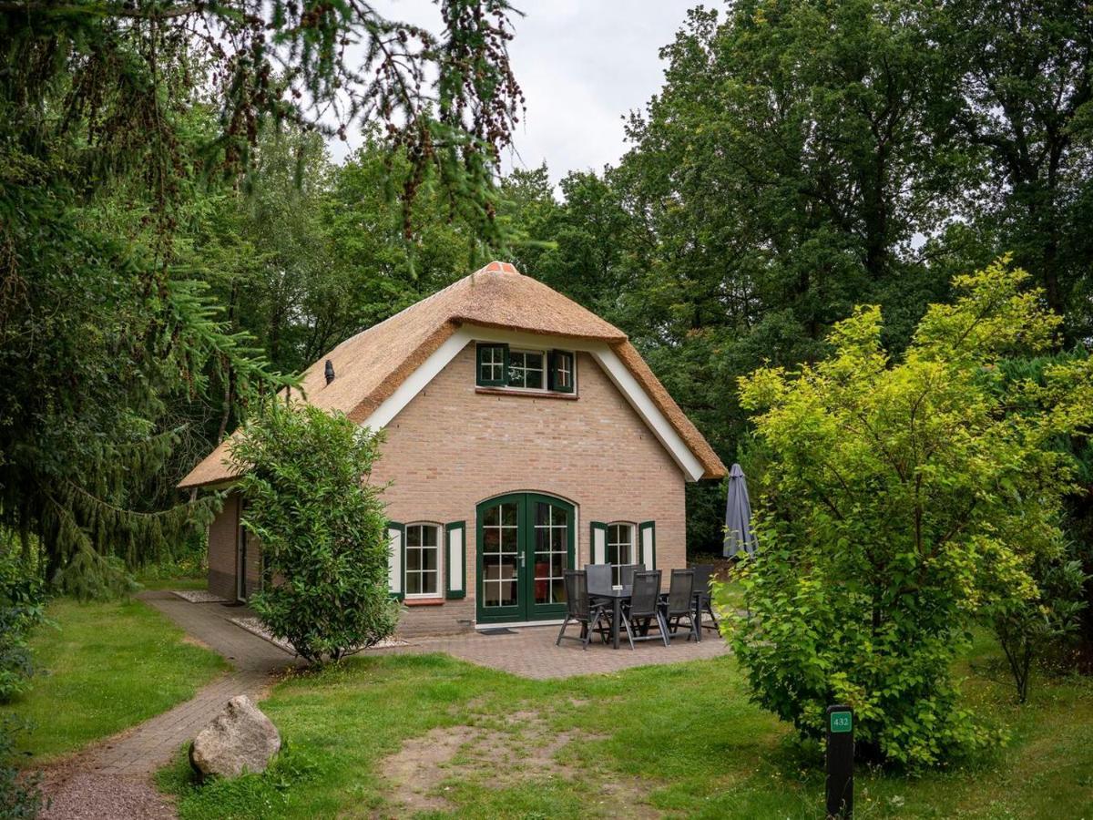 Landal Het Land Van Bartje Hotel Ees Eksteriør billede