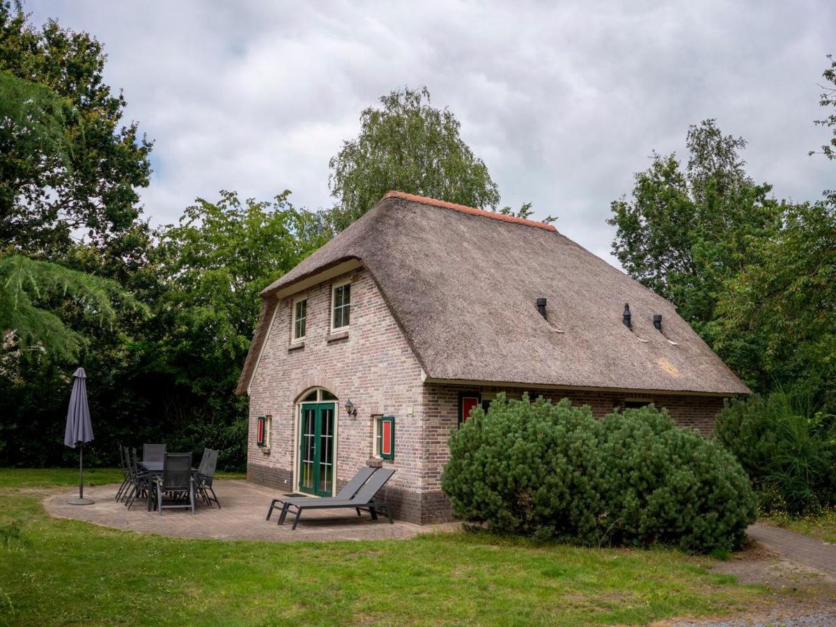 Landal Het Land Van Bartje Hotel Ees Eksteriør billede